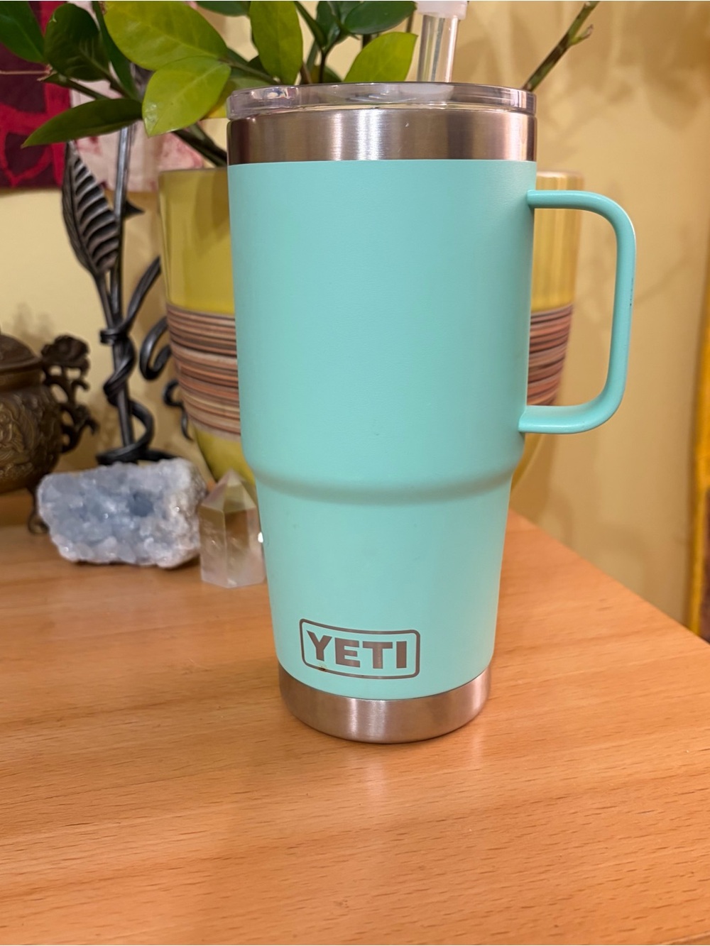 YETI Rambler 25 oz Straw Mug Handle Straw Lid Seafoam Travel EUC